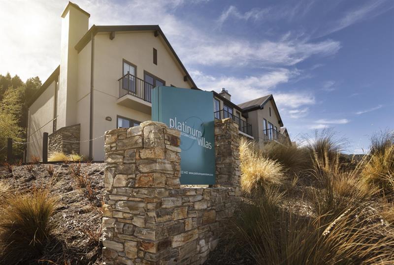 Platinum Queenstown Extérieur photo