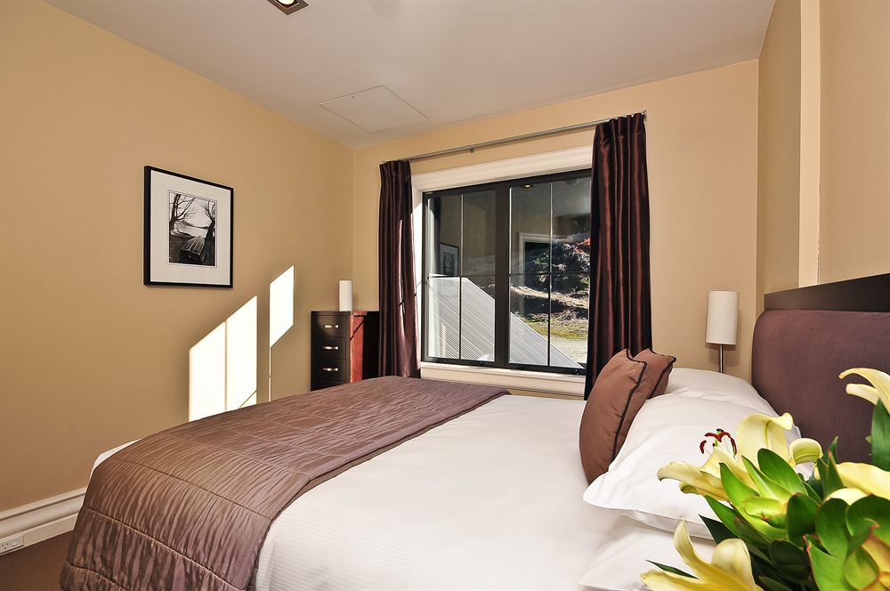 Platinum Queenstown Extérieur photo