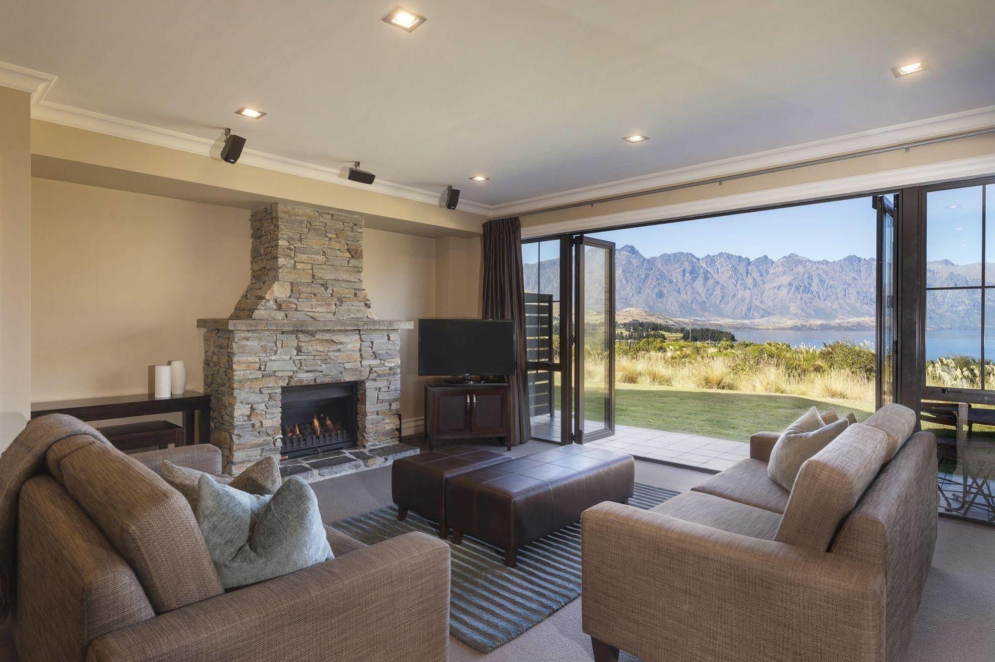 Platinum Queenstown Extérieur photo